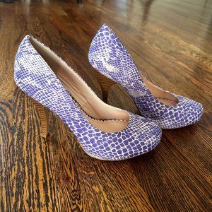 Madison by Shoedazzle brand-purple snake skin slip on heels  Size 8.5 LIKE NEW